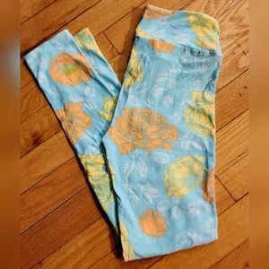 LuLaRoe Leggings OS Floral Buttery Soft Fragrance Free